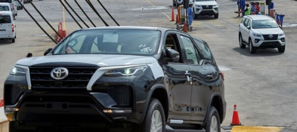 Toyota Fortuner 2.8 VRZ Meluncur Besok, Simak Harga Fortuner terbaru